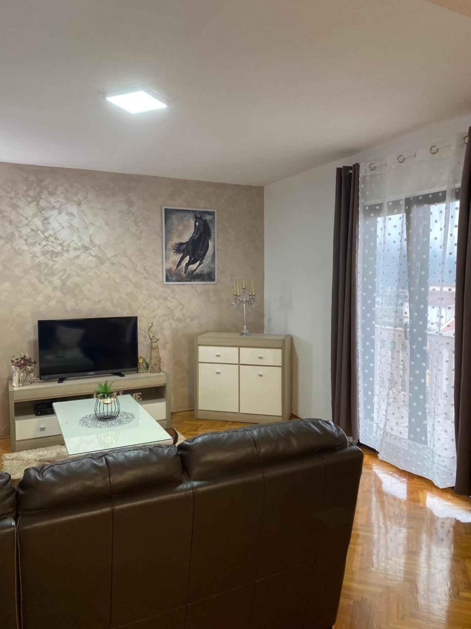 Gara Apartman *